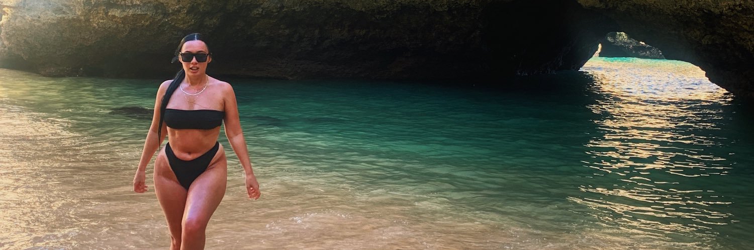 meg_mackk's profile banner image
