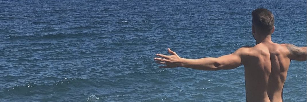 Adrihv8's profile banner image