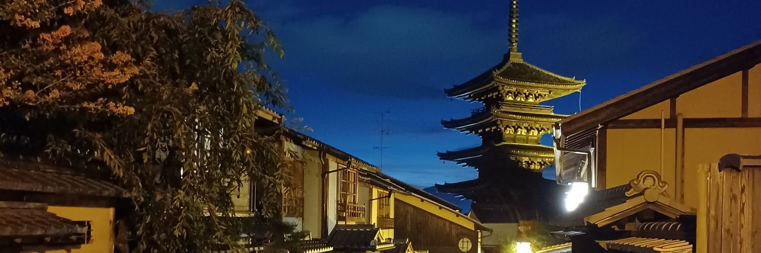 Capture113's profile banner image