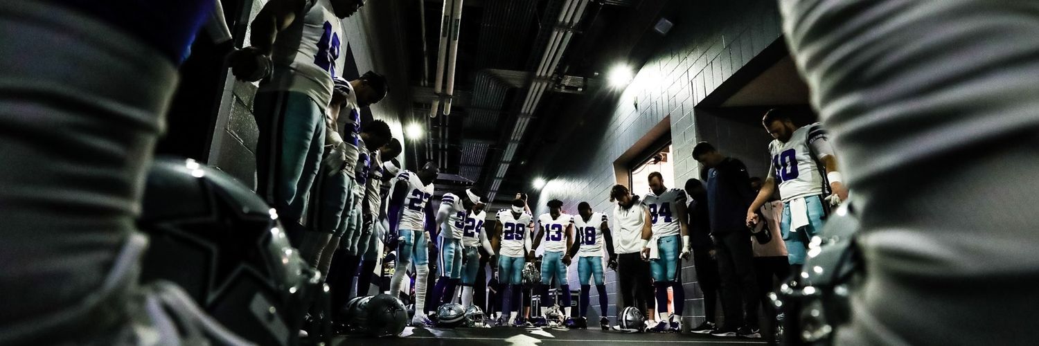 Tweets by Dre' banner