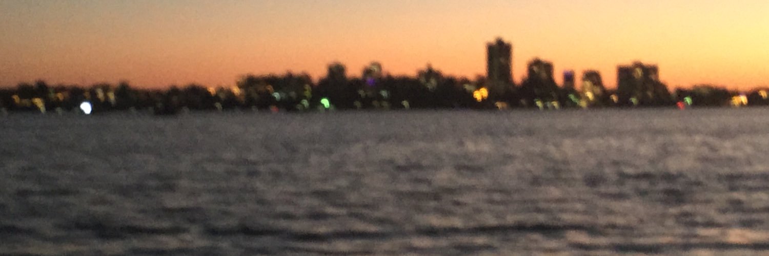 zeezoooo10's profile banner image
