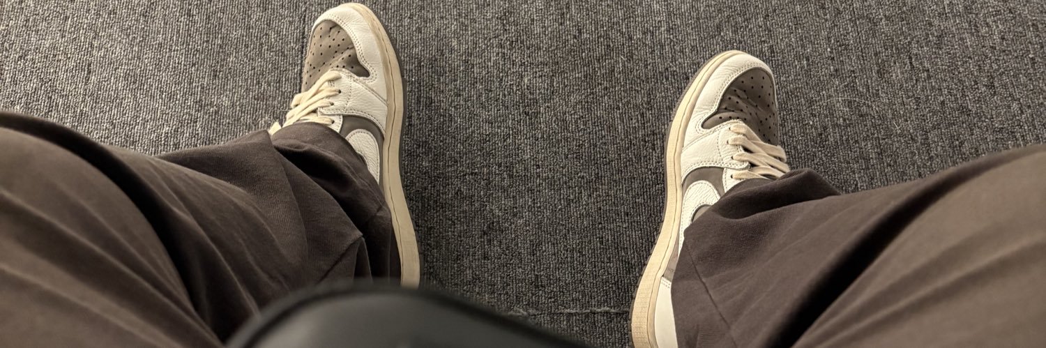 kmdz__'s profile banner image