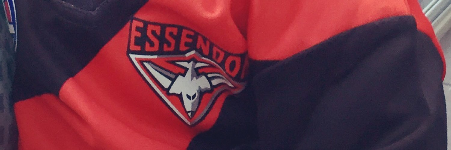 Loges75's profile banner image