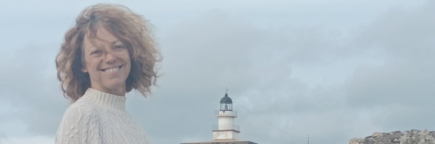 Amaia's profile banner image