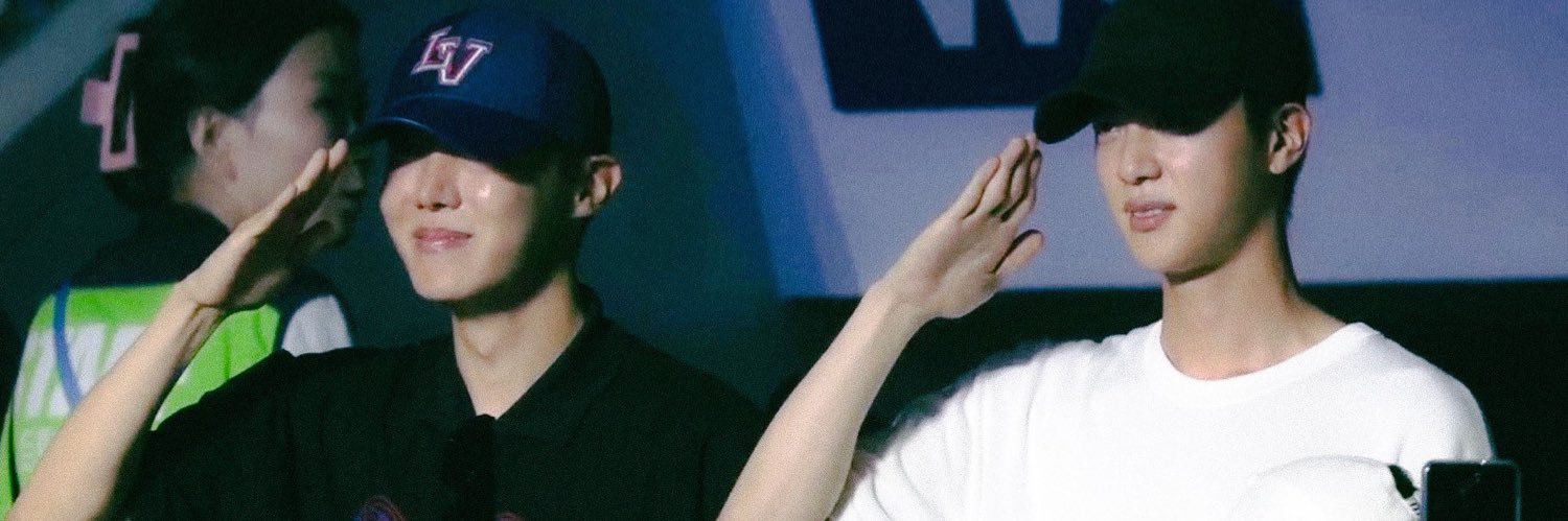 hellocookie_'s profile banner image