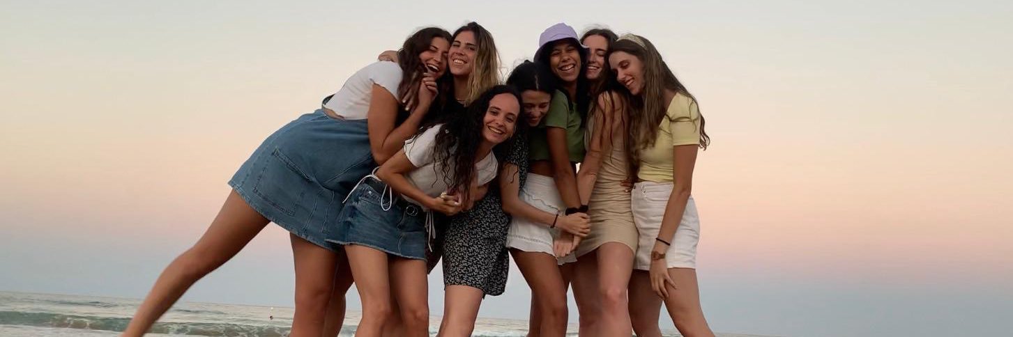 14Yosee's profile banner image
