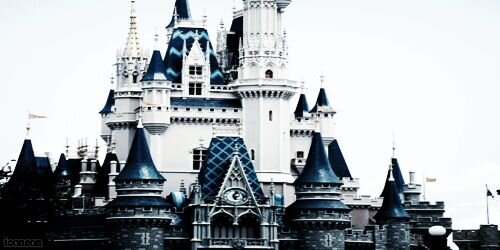 _AkwardAndrea's profile banner image