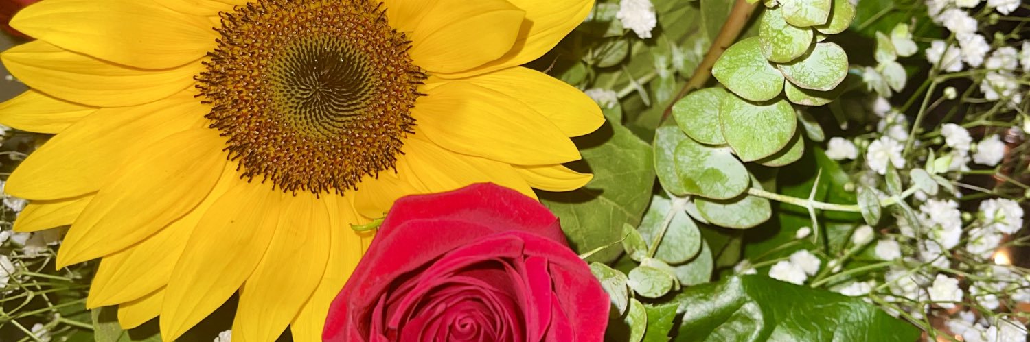 hertheone's profile banner image