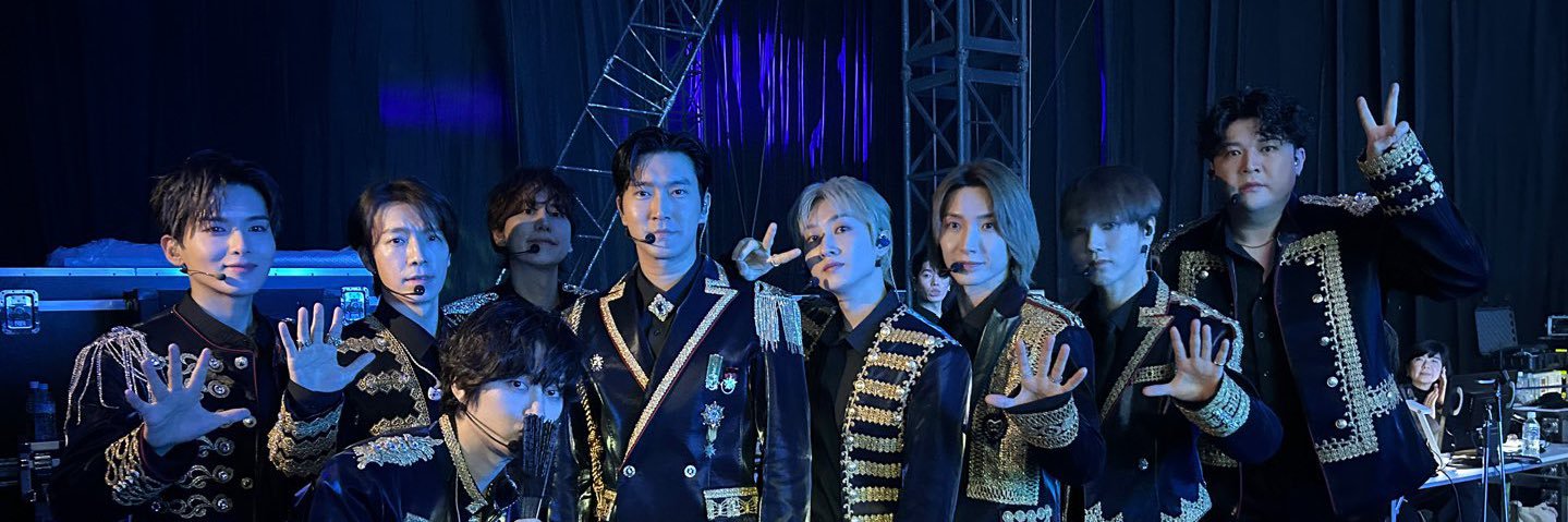 donghemi's profile banner image