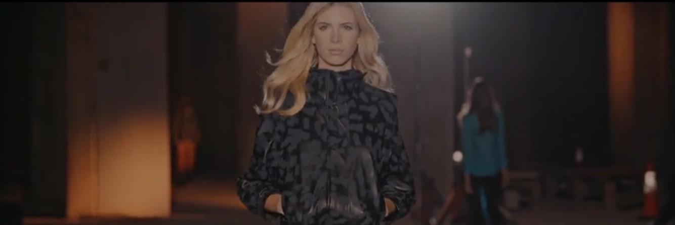 Coni Mosqueira banner