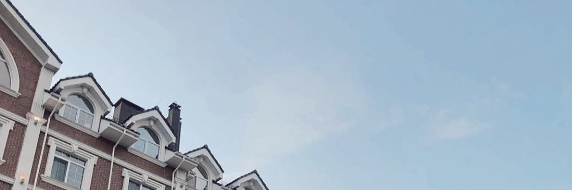 albinakos's profile banner image