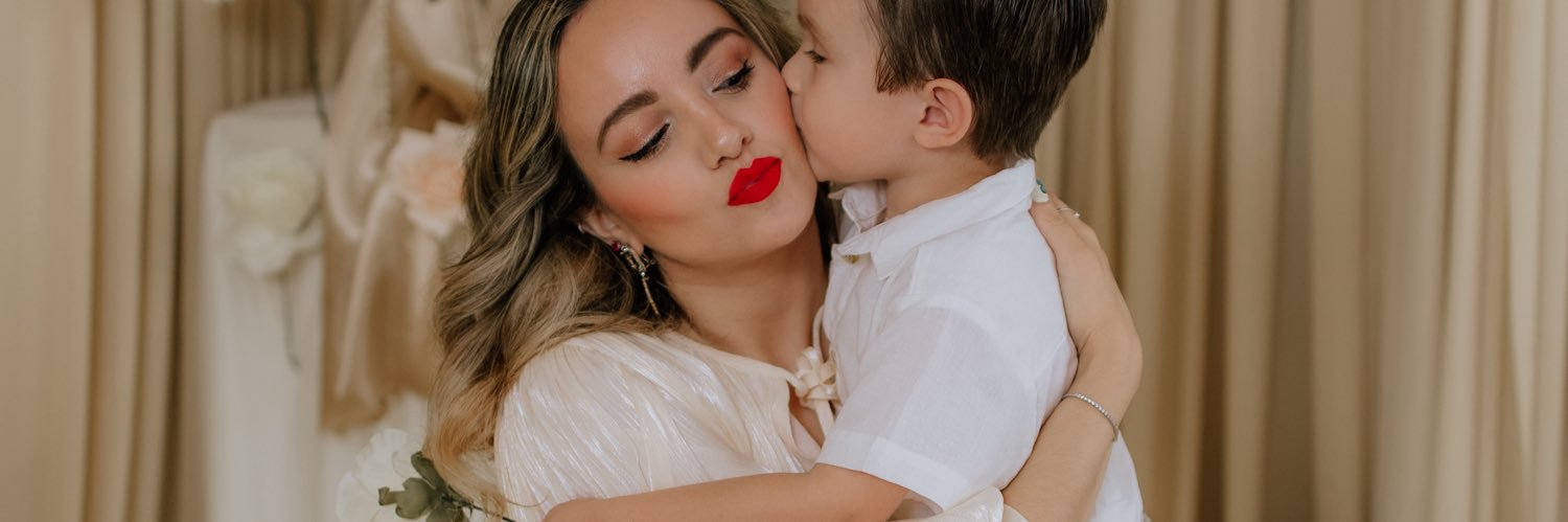 MonicaPaez's profile banner image