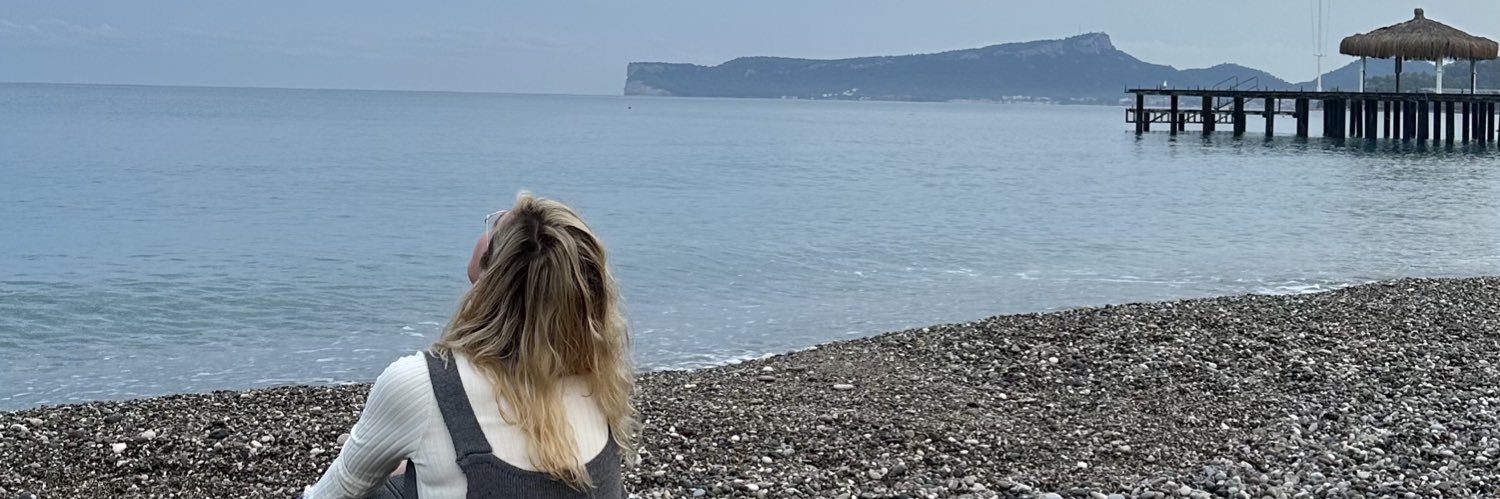 haticebabier's profile banner image