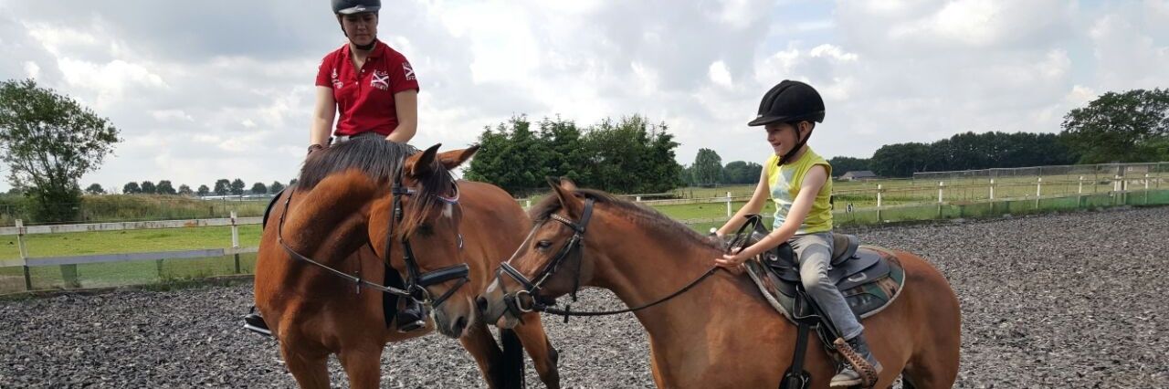 carolinetjes's profile banner image