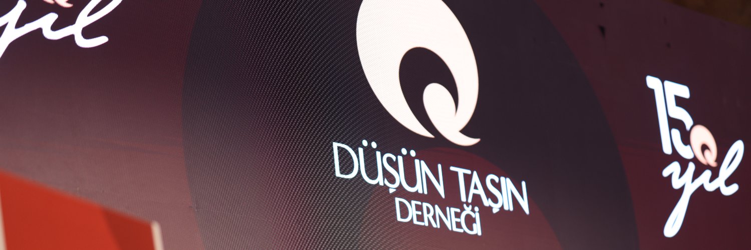 dusuntasin's profile banner image