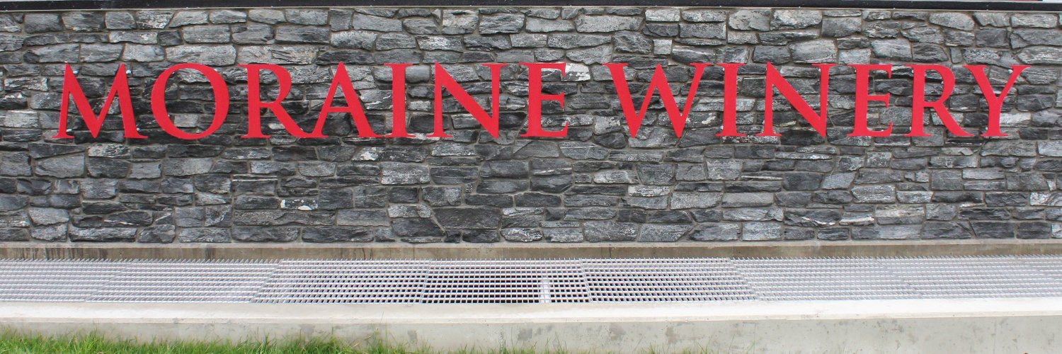 Moraine Winery banner