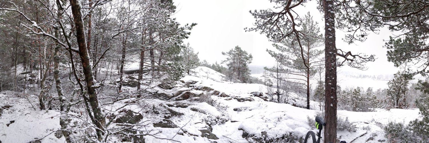 yerga's profile banner image