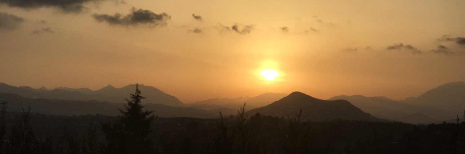 jeniObbard's profile banner image