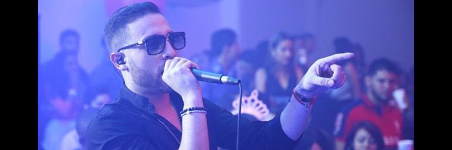 lareynarocio's profile banner image