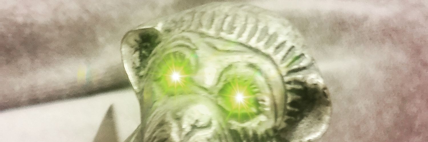 xale10's profile banner image