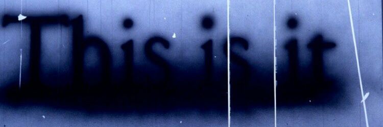 D banner