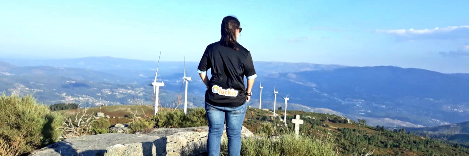 Tanialg1's profile banner image