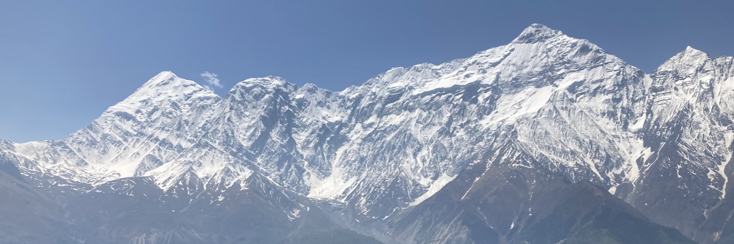 budzet's profile banner image