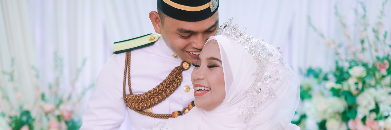 FarahHrn's profile banner image