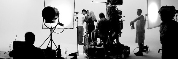 Lynn_Larkin Profile Banner