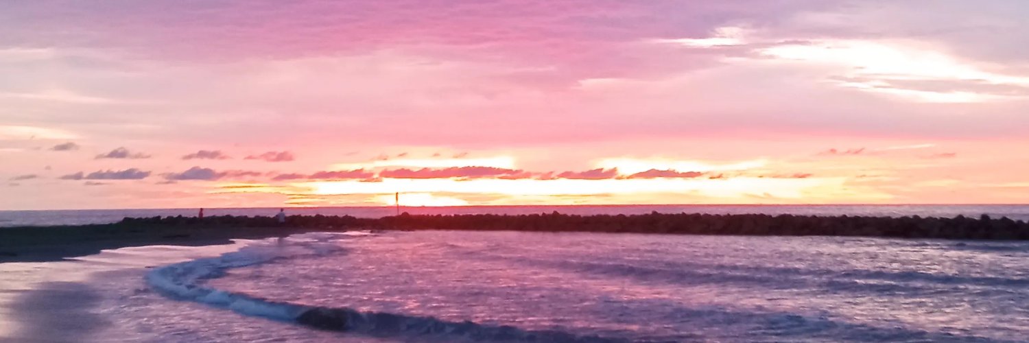 umilecar04's profile banner image