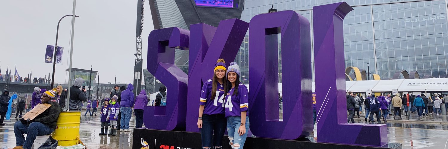 cheyschmitt's profile banner image