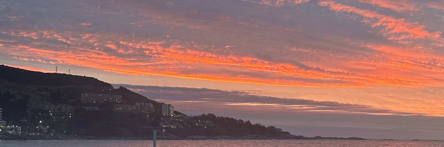 Elisavcm's profile banner image