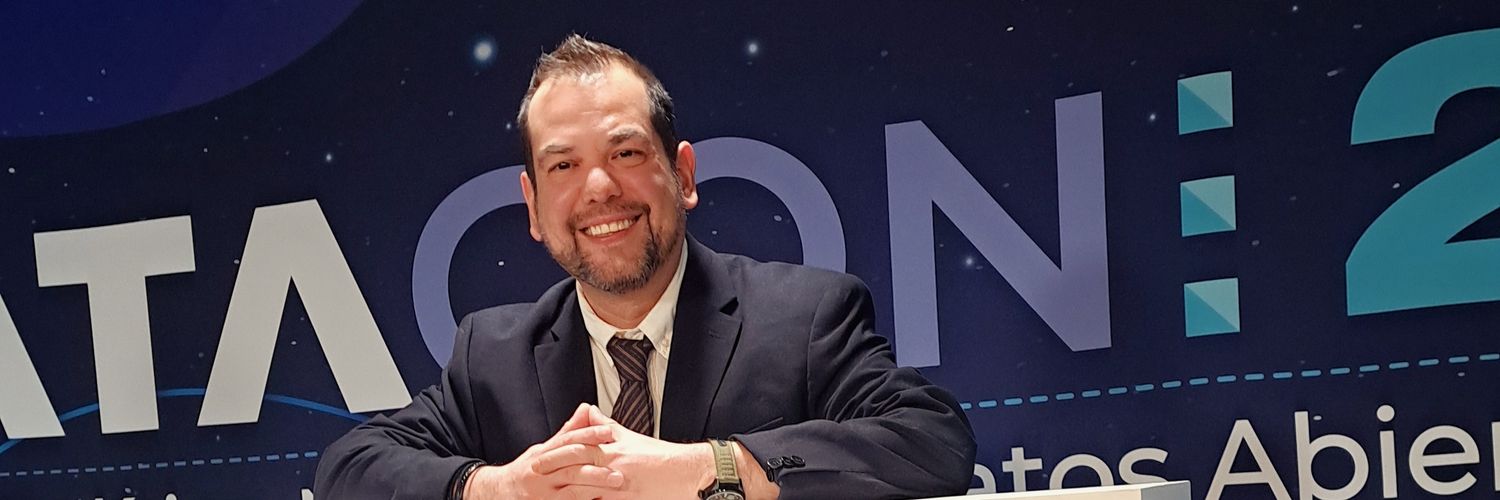 MoisesAlberto's profile banner image