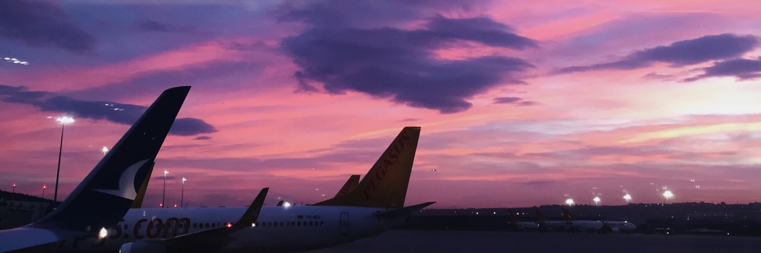 aysmakn's profile banner image