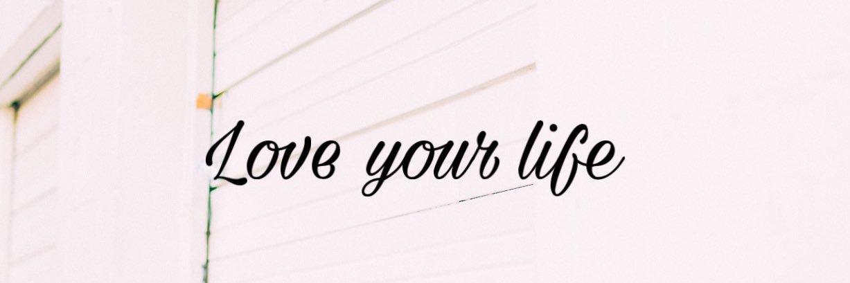 BoyMeets__Life's profile banner image