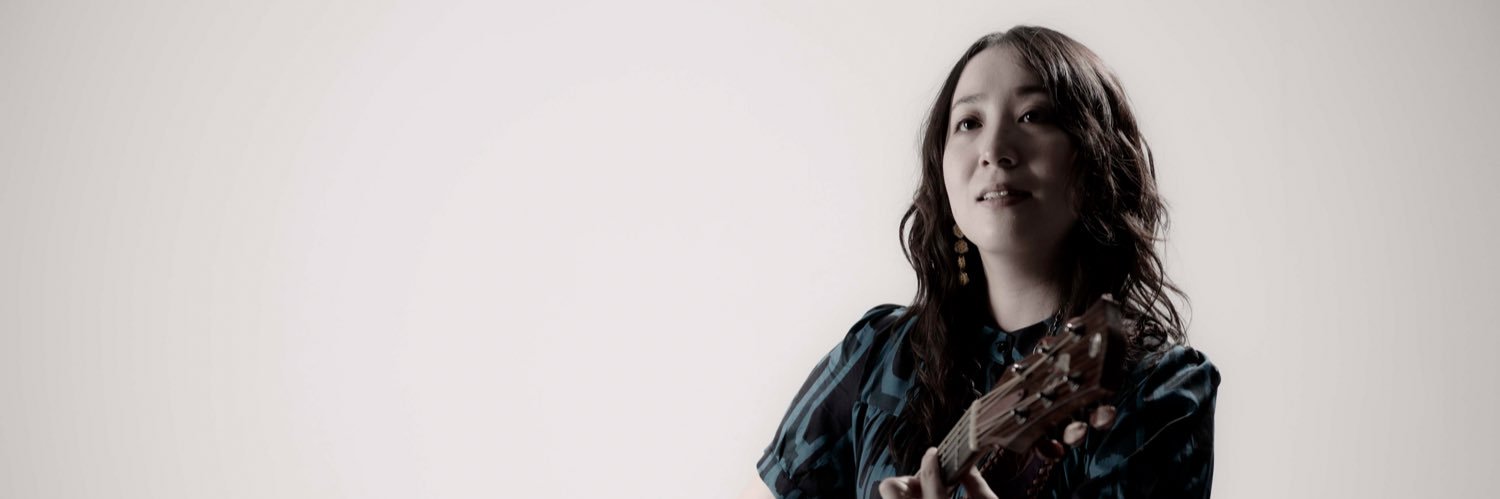 marinattooh's profile banner image