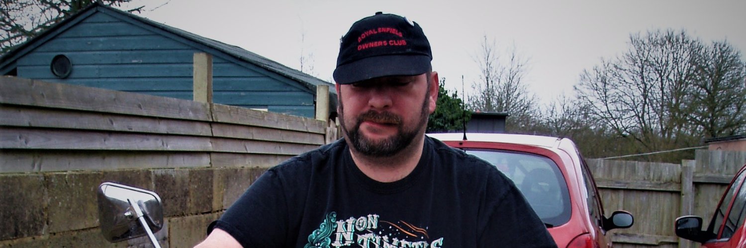 Charlie "Two Chairs" Notton🚜🏍️🍺🇬🇧🌈 banner