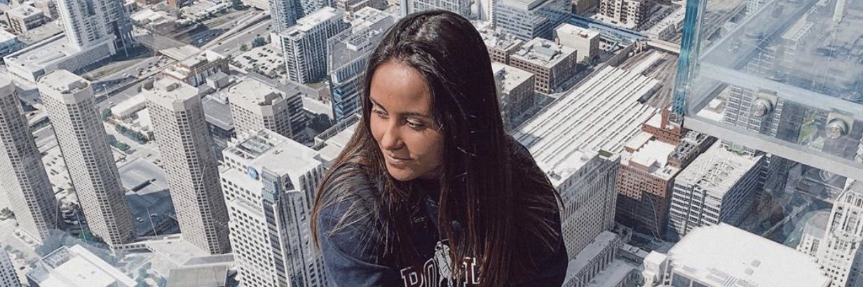 LaraRubioo's profile banner image