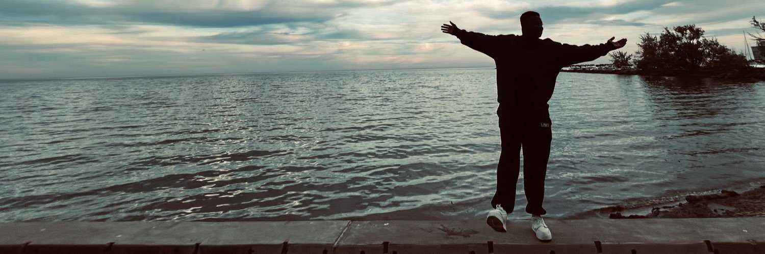iamomoolajnr's profile banner image