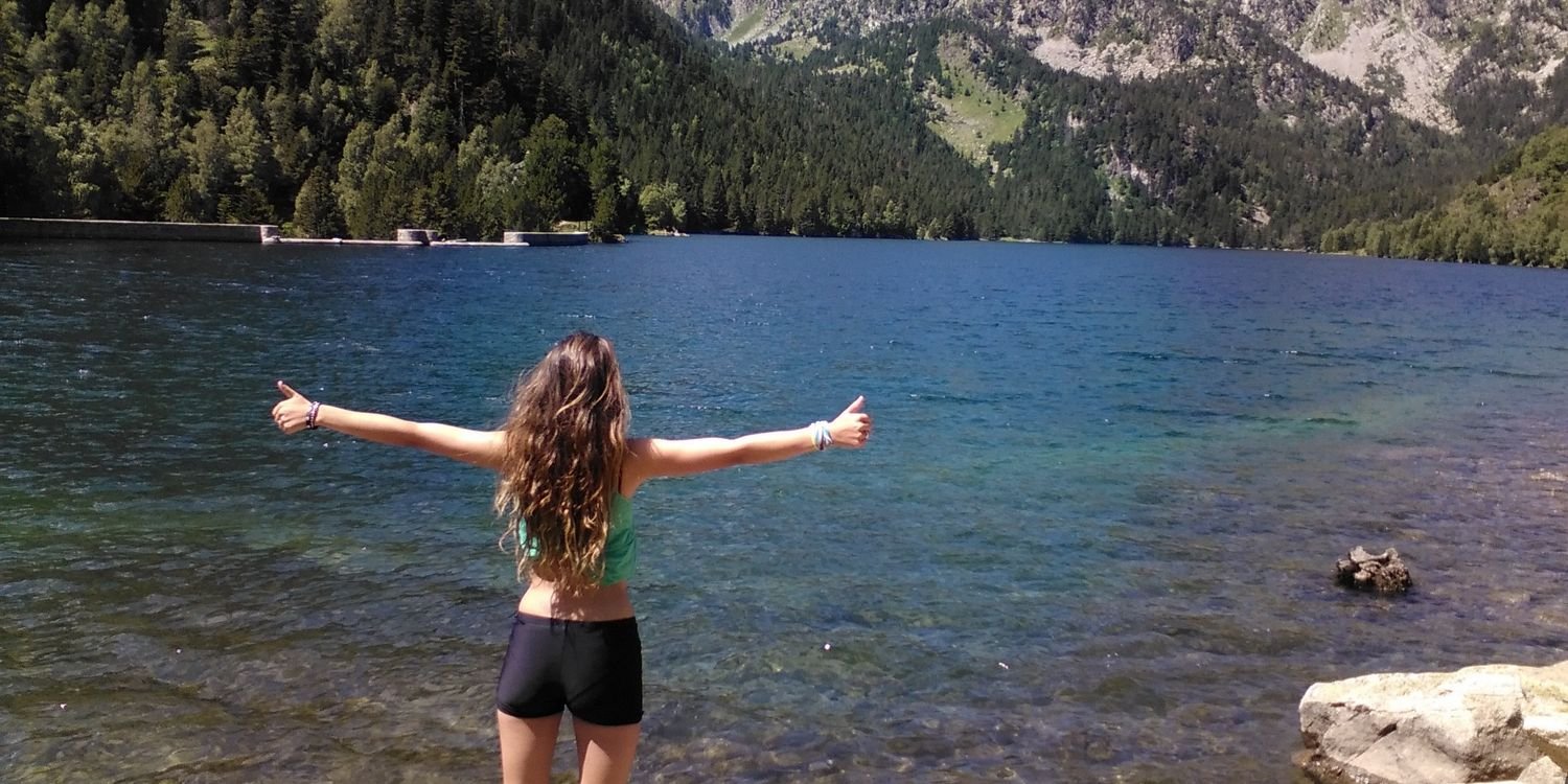 itziferrer's profile banner image