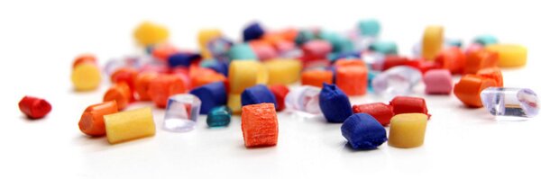 PlasticsWorld Profile Banner