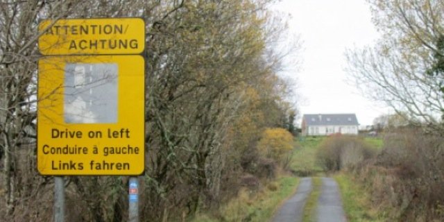 Darragh Farrelly banner