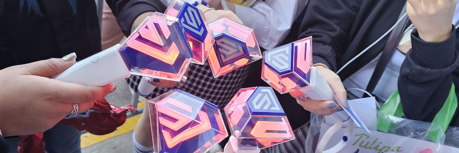 _annielu's profile banner image