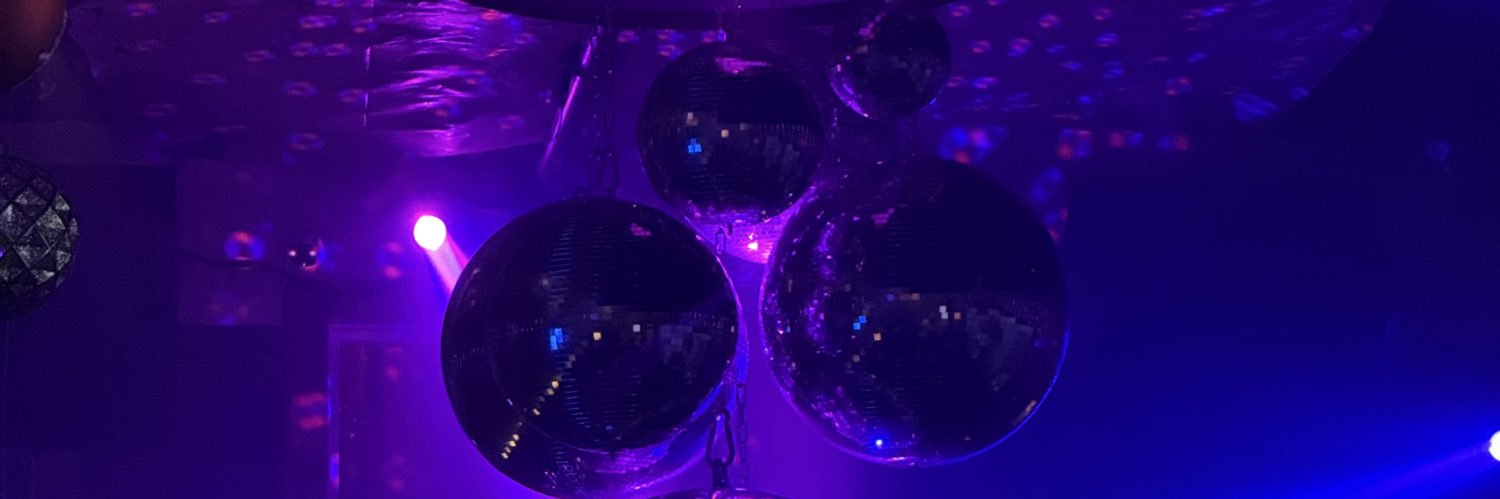 juliadubz's profile banner image