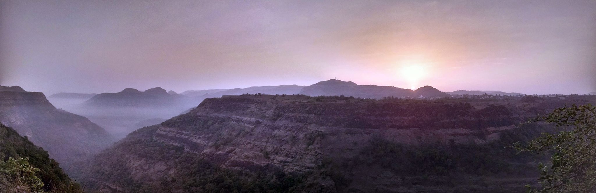singhamit089's profile banner image