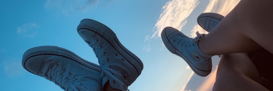 _Loooou's profile banner image