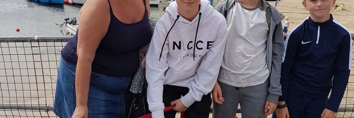 bluephil9's profile banner image