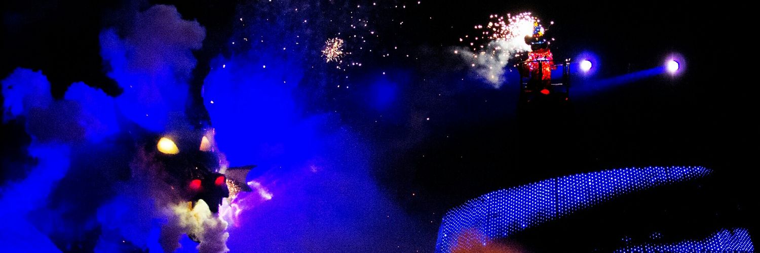 だびで banner