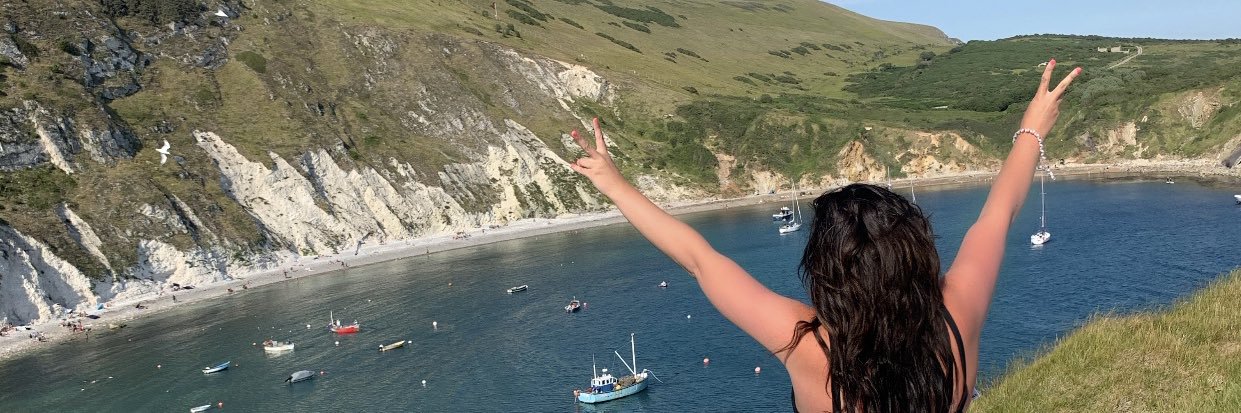 carlyfudgell's profile banner image