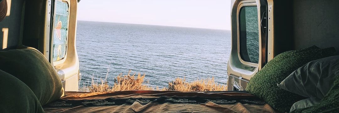 charimedina_'s profile banner image